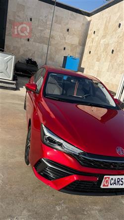 MG 5 Plus